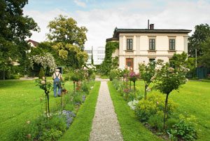 Architekturgarten der Villa Flora